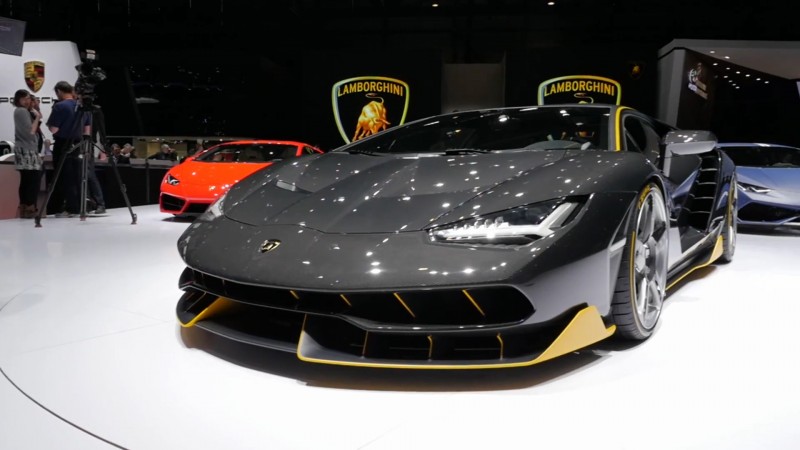 Lamborghini039s-Centenario-Roadster-has-arrived-and-it039s-already-sold-out-800x450