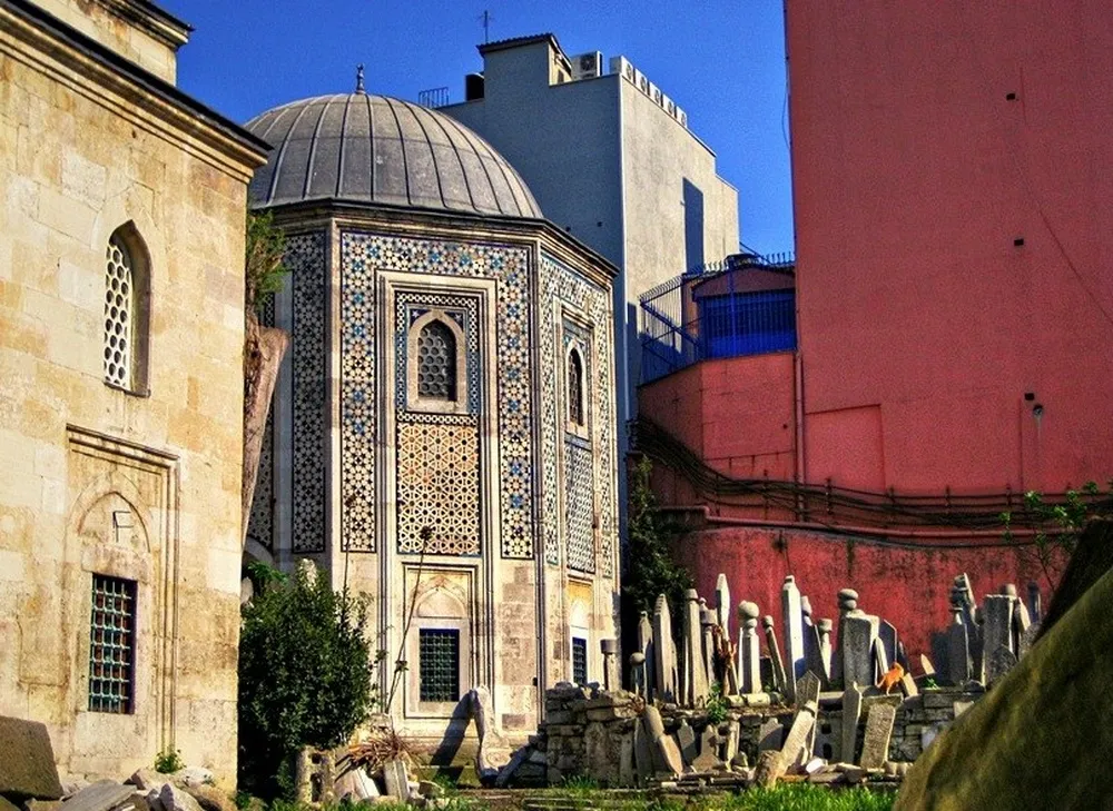 mahmut paşa türbesi mahmut paşa türbesi